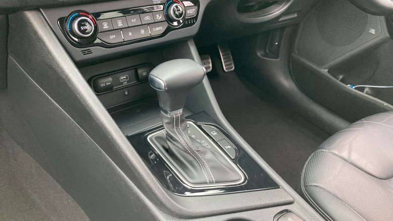 Kia Niro 1.6 GDi Hybrid 4 5dr DCT Hybrid Estate